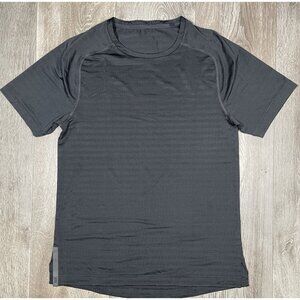 Rhone Black Swift 2.0 Striped Short Sleeve Shirt - Men Size Small (?)